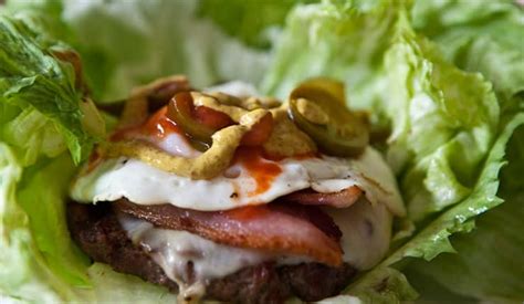 One super easy keto fast food option is to order a breakfast sandwich without the biscuit, muffin or croissant. Top 10 Tips for Eating Out On Keto and Fast Food Options