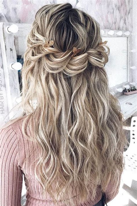 Wedding Guest Hairstyles 42 Looks 202223 Guide Expert Tips Guest