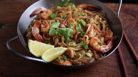 Order online and track your order live. Pad Thai - Marions Kitchen - YouTube