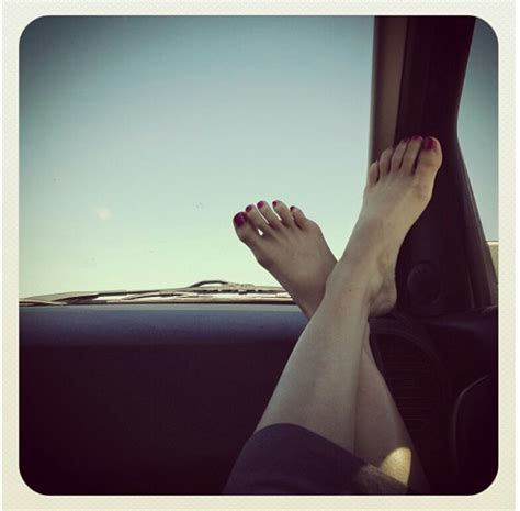 Julie Ann Emerys Feet