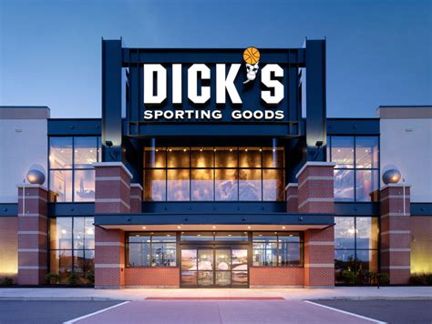 dick s sporting goods has used 2018 as an opportunity to adapt nyse dks seeking alpha