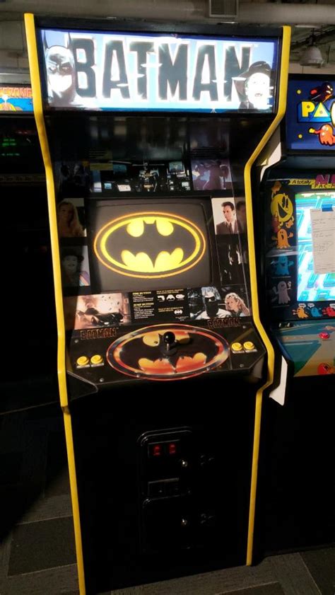 Batman Upright Arcade Game