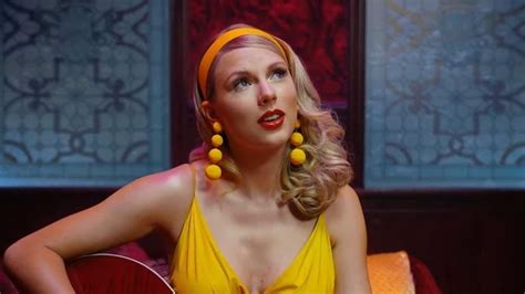 Taylor Swift Releases Colourful And Romantic Video For New Song Lover Watch Here Music