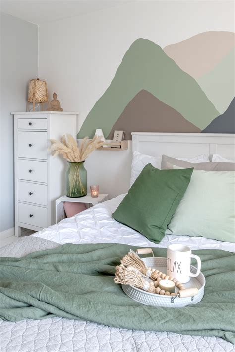 This simple wall mural idea is the perfect project for the weekend | Real Homes