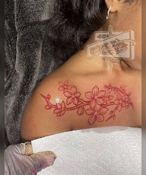 𝓅 𝒾 𝓃 𝓁𝒾𝓋𝒹𝒶𝒹𝑜𝓁𝓁🦋 Red Ink Tattoos Spine Tattoos For Women Cute