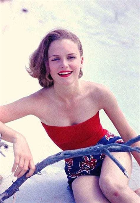 Nude Pictures Of Lee Remick That Will Make Your Heart Pound For Her The Viraler