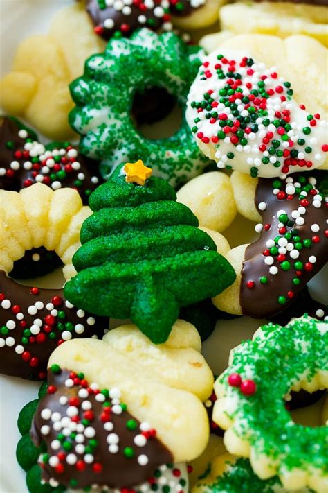 These cream cheese christmas cookies are perfect for the holiday season. Cream Cheese Spritz Cookies - Dinner at the Zoo