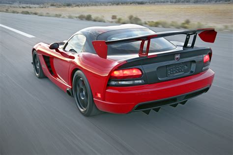 Dodge Viper Srt10 Will Live On All Eleven Fans Are Ecstatic
