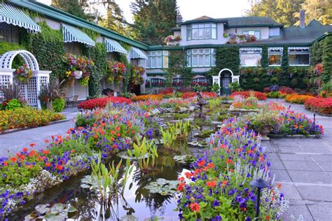 The butchart gardens official introductory video touching the high points of the gardens. The Butchart Gardens - Victoria, Canada - Visiting in the ...