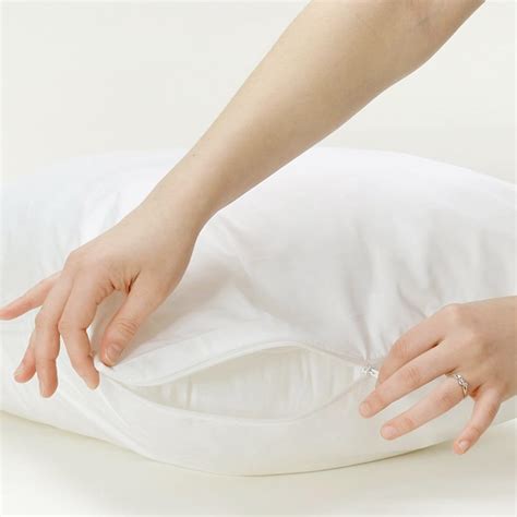 Pack Of 4 Pillow Protectors With Zip Liquid Resistant Machine