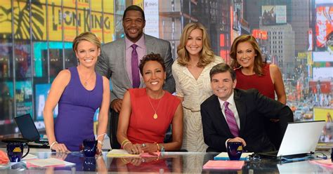 Good Morning America Anchors Thrilled To Welcome Michael Strahan