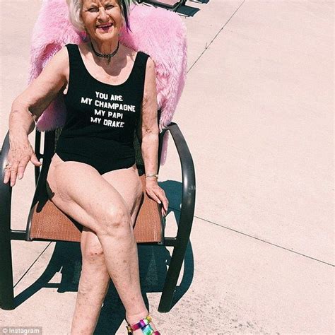 Baddie Winkle 87 Reveals She Sent Drake A Cheeky Snap On Instagram Sexy Photoshoot Ideas