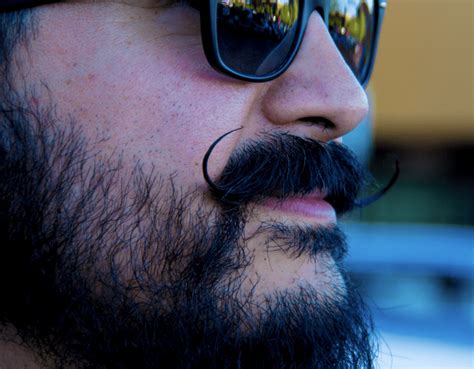 7 Easy Steps On How To Trim Your Mustache From Our Barbers