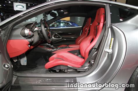 From fiorano, our ferrari spies move to the gearbox will be stationed at the back, thus giving the suv a 50/50 weight distribution. Ferrari 812 Superfast front seats at IAA 2017