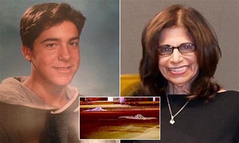 I was in fl with my gf for her friend's wedding at a ritz carlton hotel. Derek Ward who beheaded his mother and kicked it along New ...