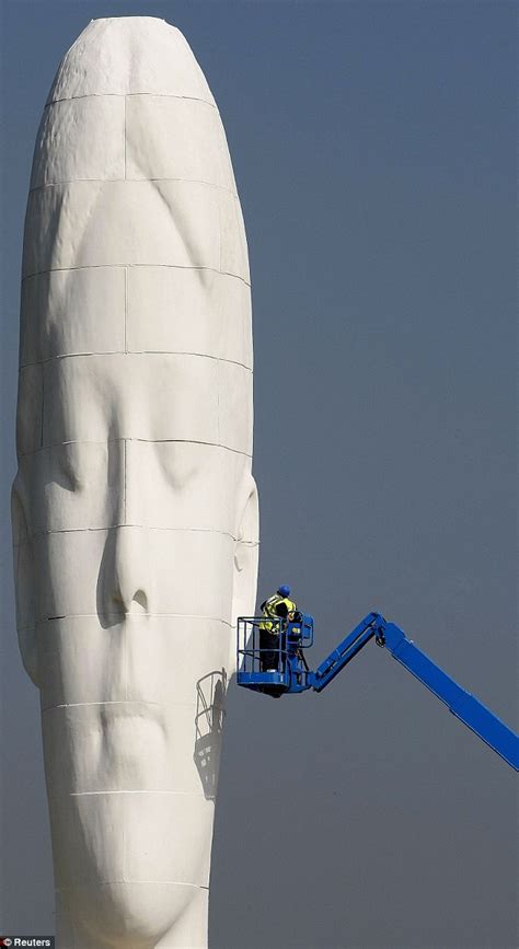 Huge Folly Or Amazing Work Of Art Giant 60ft Head Costing Taxpayers £