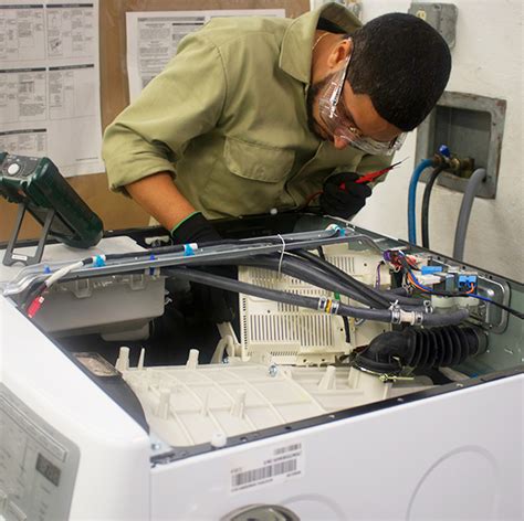 Medical Equipment Repair Technician Schools Scottreyes Blog