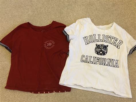Womens Set Of 2 Hollister Slogan T Shirts Size Medium Good Condition