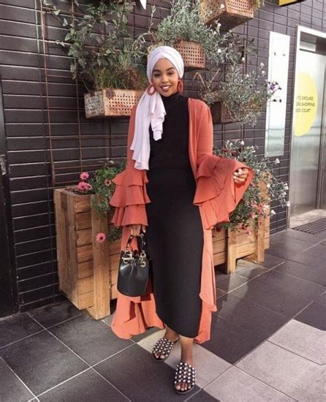 50 Best Hijab Styles On Instagram 2020 For All Hijabis Muslim Fashion Outfits Muslim Fashion