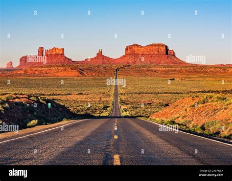 Highway 163 Utah Hi Res Stock Photography And Images Alamy