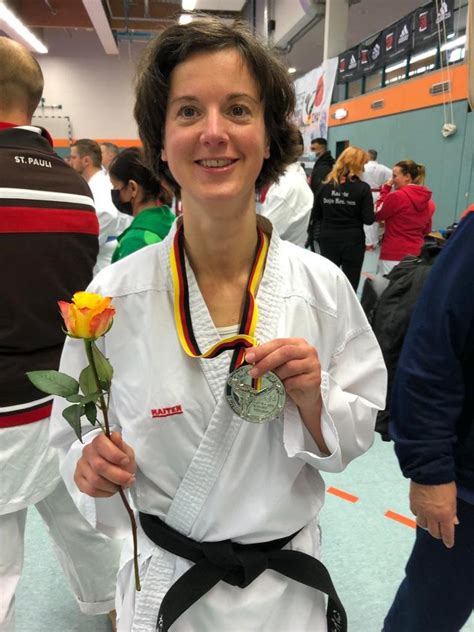 Katharina Wird Deutsche Vizemeisterin In Der Masterklasse — Karate Academy