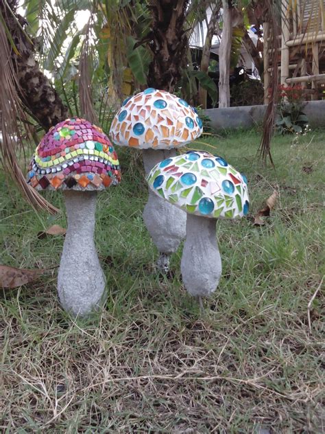 Oversized garden concrete mushrooms zen. mushroom mosaic. | Mosaic garden art, Mosaic garden, Glass ...