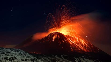 4k Eruption Of Volcano Wallpapers High Quality Download Free