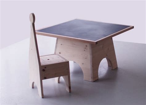 Table et chaise en bois pour enfant  ouistitipop