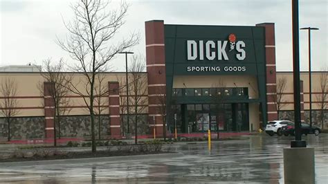 Dicks Sporting Goods Destroyed 5 Million Worth Of Assault Weapons