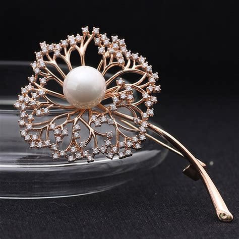 Blucome Perfect Aaa Cubic Zirconia Wedding Brooches Accessory Fashion Women Flower Brooch Pin
