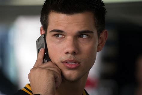 Abduction Taylor Lautners Chest Gets A Movie
