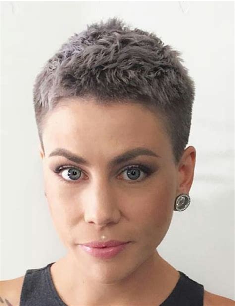 Permed short hairstyles for women over 50 according to wikipedia, permed hairstyle is a hairstyle consisting of styles set into the hair. 15 Very Short Haircuts for 2020 - Really Cute Short Hair ...