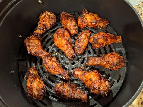 If your chicken wings are whole, cut them into 3 pieces at the joints and discard wing tips. Costco Garlic Seasoned Wings. Easy Air Fryer Treat., 2020
