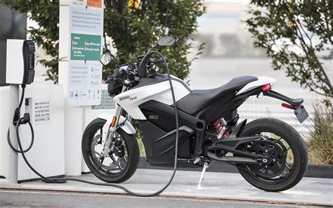 Los Nuevos Fabricantes De Motocicletas Eléctricas Están Poniendo En Un