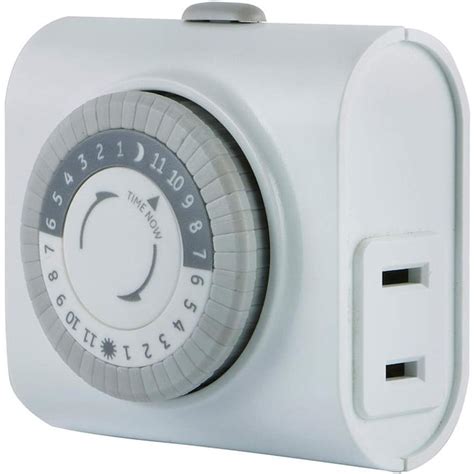 Ge Ge Mechanical Timer Plug In 24hr Polarized Outlet 15119 In The