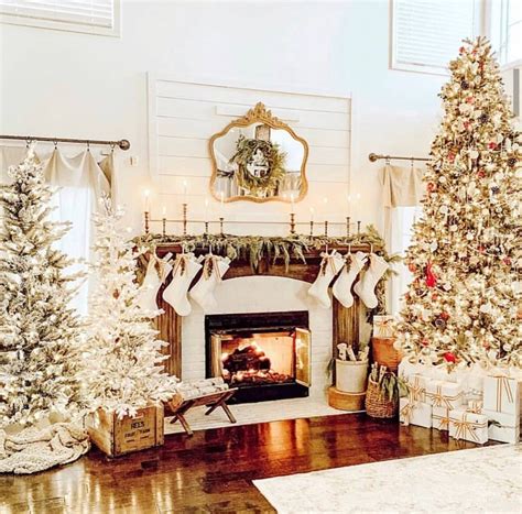97 Farmhouse Christmas Decor Ideas For Your Home Chaylor And Mads