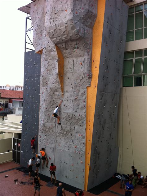 Sampling The Climb Asia Climbing Walls In Singapore Paul Stewarts