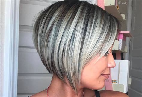 Top 32 Layered Bob Haircuts (2020 Pictures)