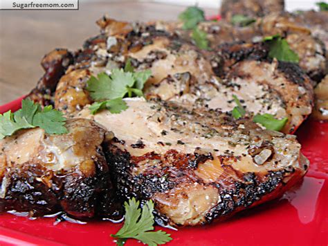 Easy slow cooker recipes for the busy lady. Crock Pot Balsamic Chicken Thighs