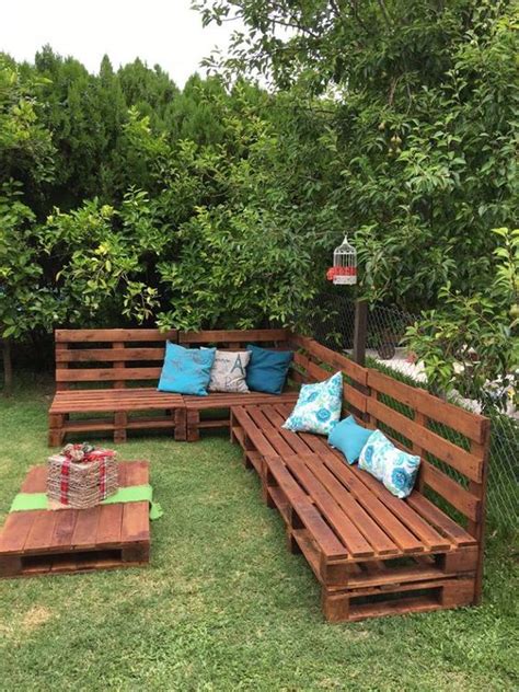 Maybe you would like to learn more about one of these? 25 Easy And Cheap Backyard Seating Ideas - Page 4 of 25 ...