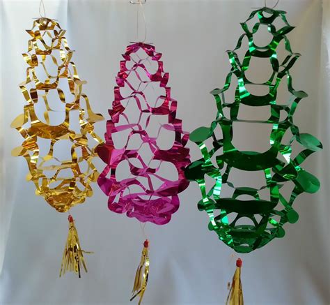 Check spelling or type a new query. Various Vintage 1970s Foil Color Hanging CHRISTMAS ...