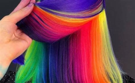 These Bright Hair Color Combos Are To Dye For Fashionisers©