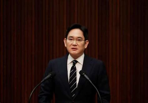 Jay Y Lee South Korean Court Denies Arrest Warrant Request For Samsung Heir