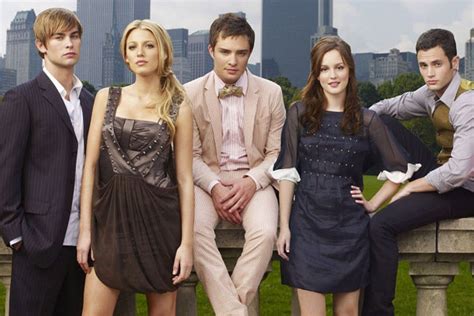 7 raisons de regarder gossip girl 10 ans après critictoo séries tv