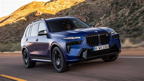 2023 Bmw X7 Debuts With A New Front Fascia Idrive8 Tech Promises More