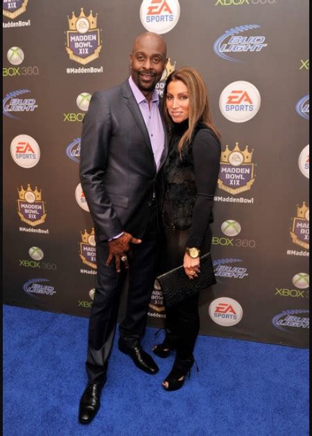 Jerry Rice Girlfriend Who Is She Find Out More Glamour Fame