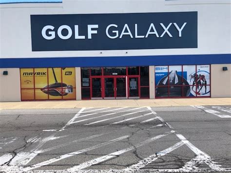 Storefront Of Golf Galaxy Store In Pittsburgh Pa