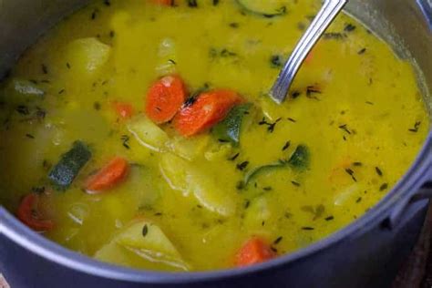 Soupe de carottes et poireaux au thermomix - velouté de légumes.
