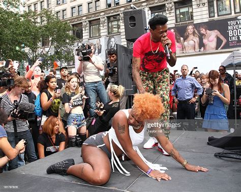 Rapper Big Freedia Performs To Break A Guinness World Record For Most