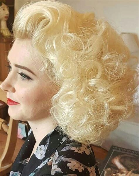 Pin By Chrissy On Hair In 2020 With Images Bouffant Hair Vintage
